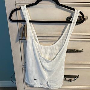 Women’s Nike white mesh athletic crisscross tank XXLNWT